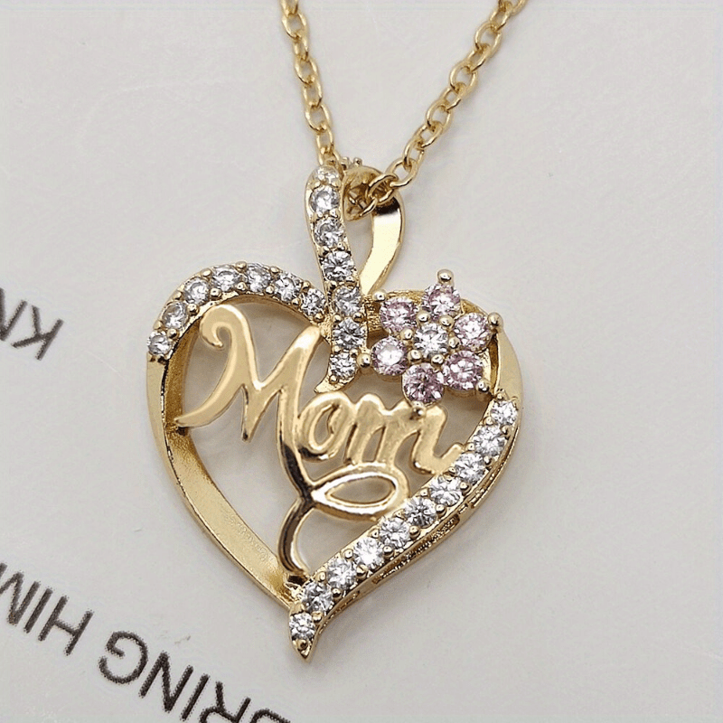 1pc Elegant "Mom" Heart Pendant Necklace with Sparkling Flowers - Golden-Tone Zinc Alloy, Perfect for Birthdays, Anniversaries, and Holidays, Ideal Gift for Moms, Mothers Day Jewelry|Elegant Script Design|Zinc Alloy Necklace,
