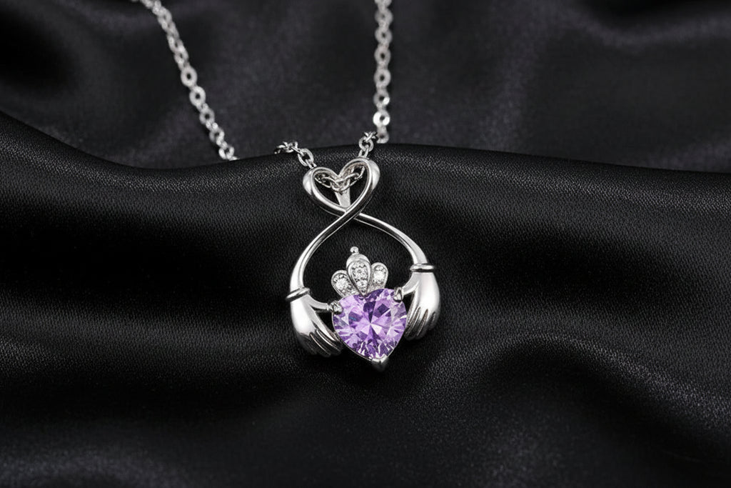 Irish Claddagh Eternity Love Pendant Necklace Trendy Silver Plated Zircon Good Luck Jewelry Gift for Women Birthday