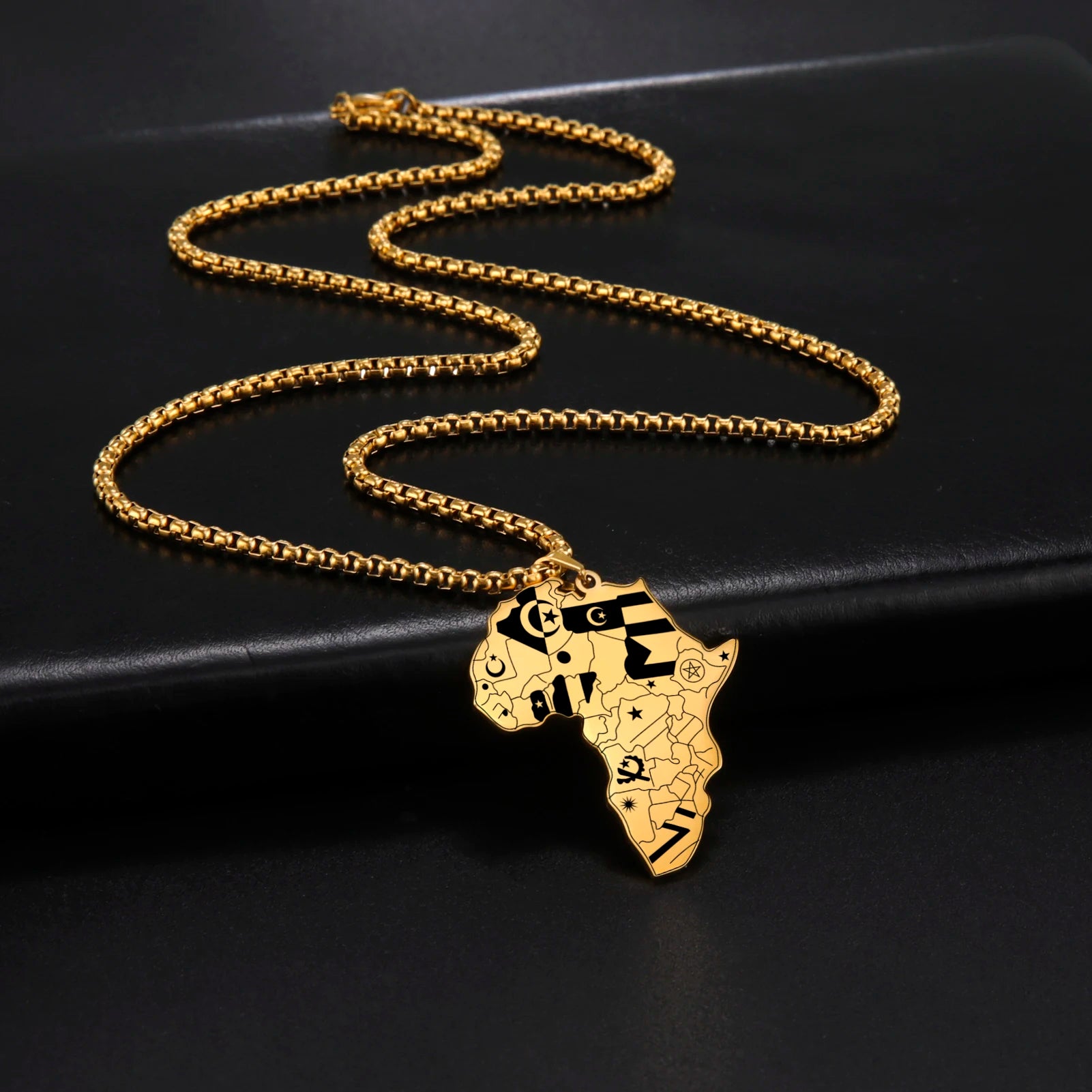 My Shape Colliers de la présidence de la Pmot de la carte de l'Afrique pour hommes et femmes, drapeaux de pays africains, boîte à bijoux en acier inoxydable, cadeau masculin